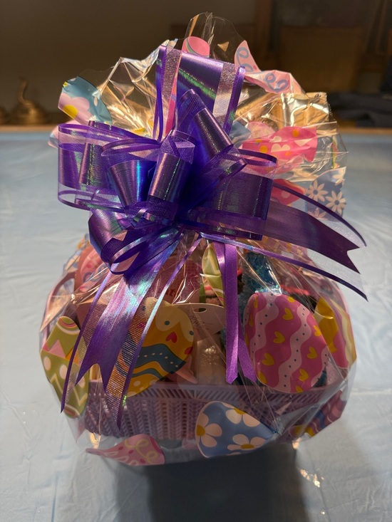 Kate Spade Easter Basket 3 pairs Kate socks & Accessories - Picture 2 of 10